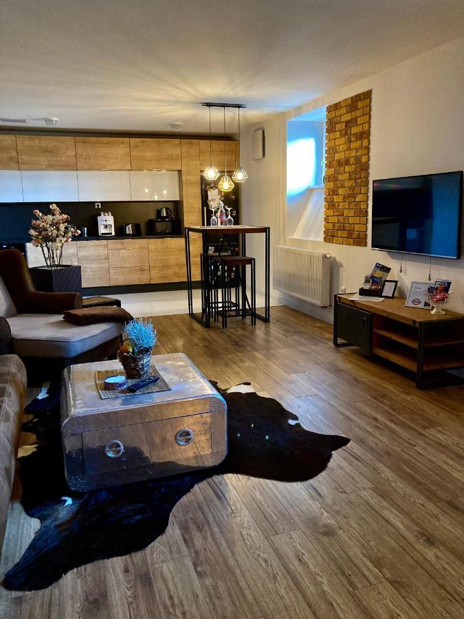 Underground Apartment Bratislava-Nivy 외부 사진